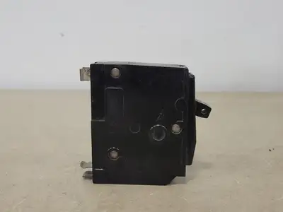 USED SQUARE D QO120