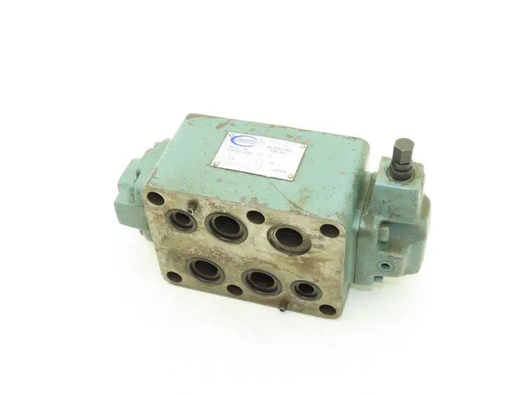 Used CONTINENTAL HYDRAULICS _UNKNOWN_ Valves/Fittings | Arrow Industrial #566307