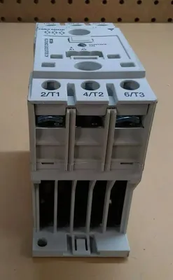 CARLO GAVAZZI REC3B60D20GKE 3 Pole Contractor 4D