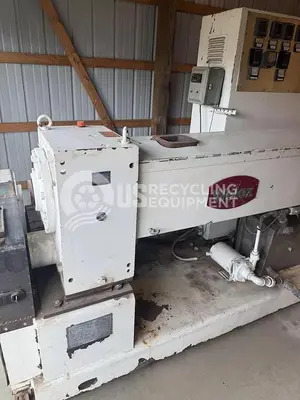 Used 1984 WELEX 350 3.5 INCH SINGLE SCREW EXTRUDER Extruders Arizona US | US Recycling Equipment #1556631