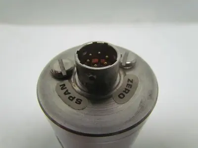 Sensotec V/6115-01 Pressure Transducer 0-15PSIV 16-40VDC 6-Pin 1/4" NPT