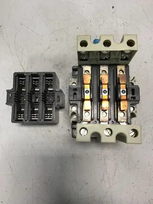 USED SIEMENS 3TF46