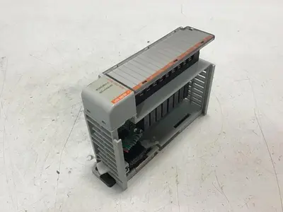 USED ALLEN BRADLEY 1769-OW8I SER B