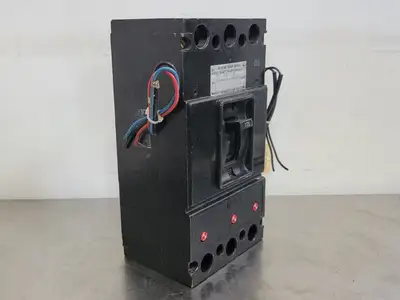 175 Amp, 3 Pole, 600 volts Circuit Breaker