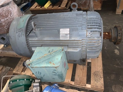 250 hp 1188 rpm 460 volts Reliance Electric AC Motor