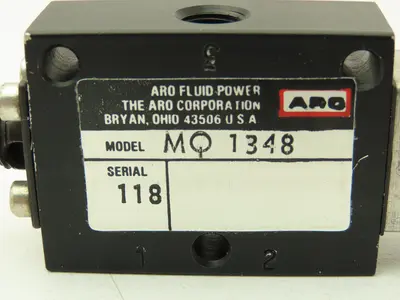 Aro MQ 1348 Pneumatic 3 Way Valve NC 1/8" NPT Air or Manual Activated