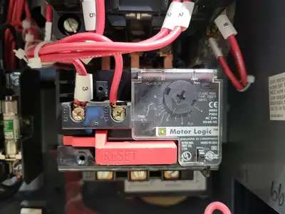 USED SQUARE D MODEL 6