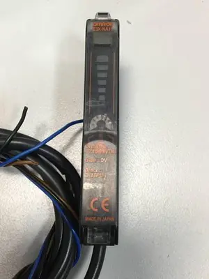 USED OMRON E3X-NA11