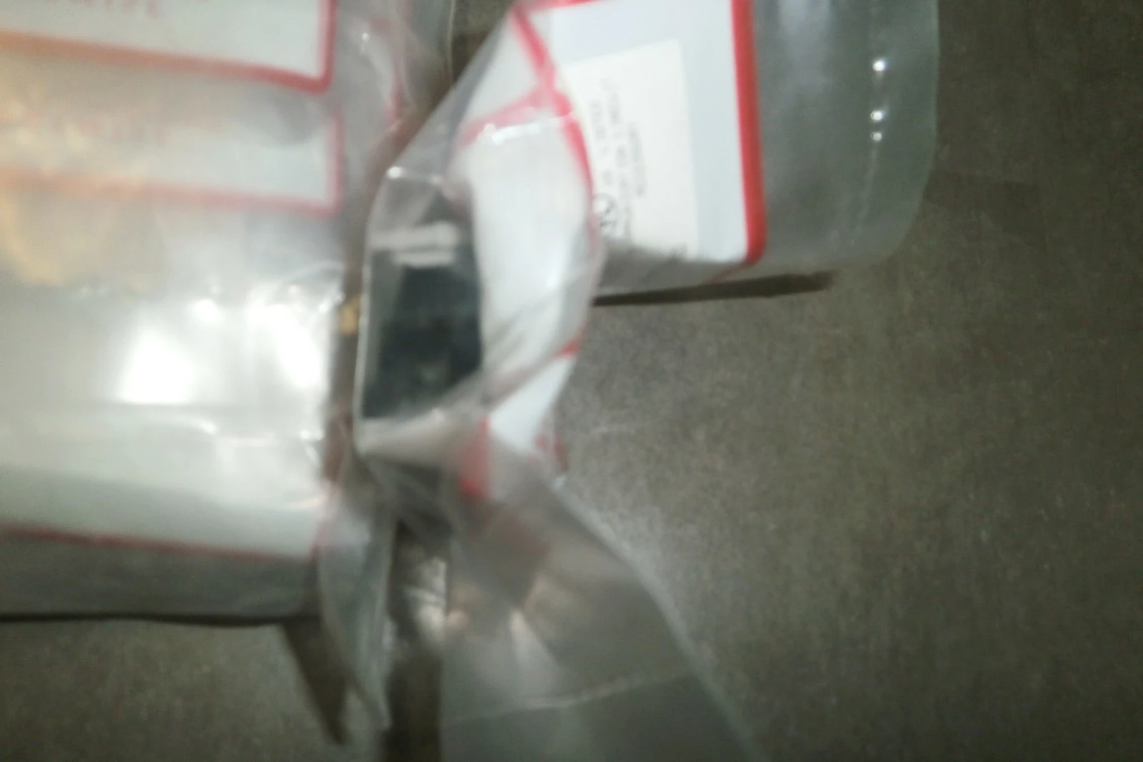 NEW Molex 08-988-610-00