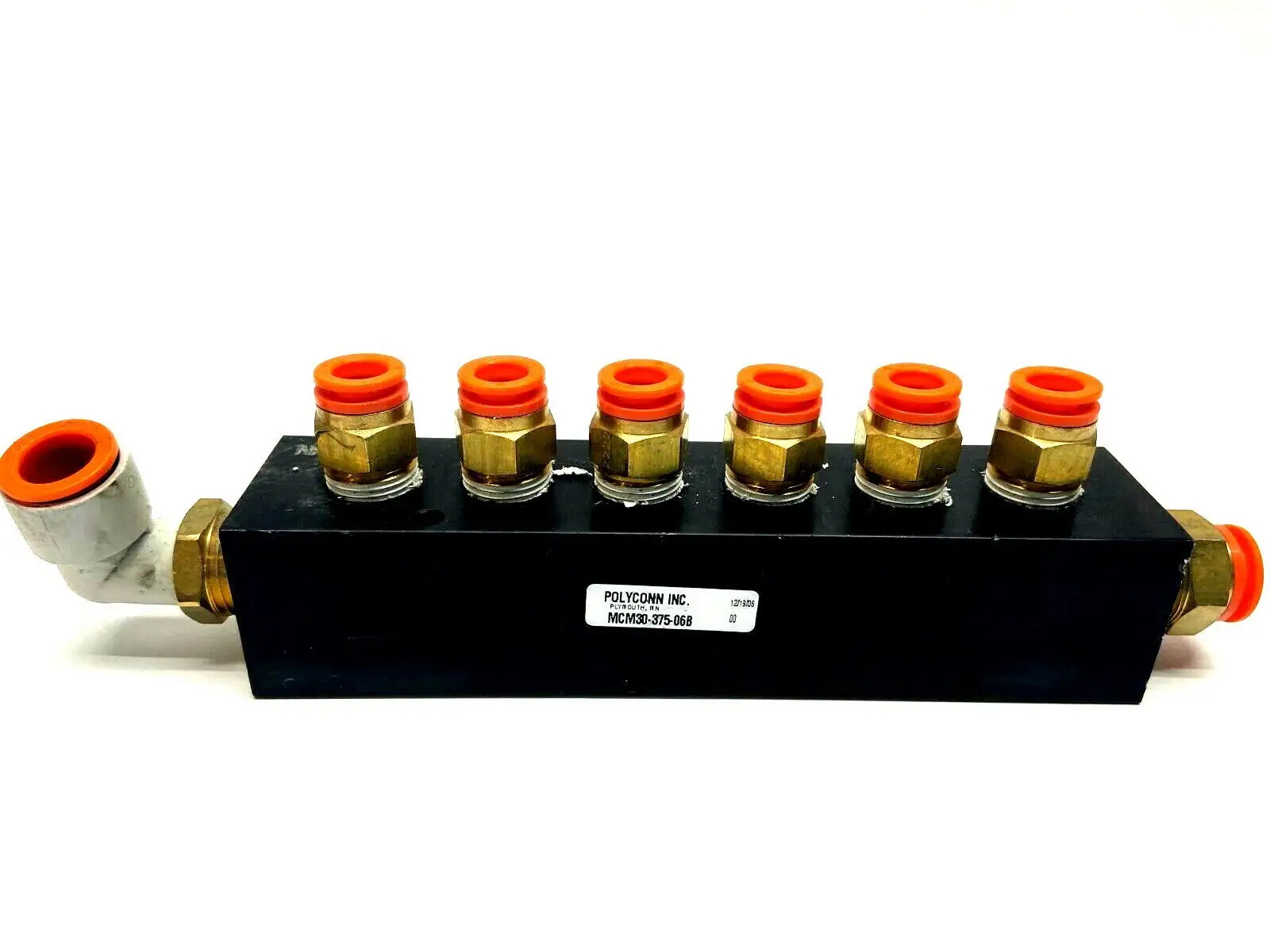 USED POLYCONN 6 PORT PNEUMATIC MANIFOLD