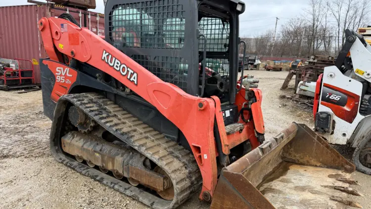 Used 2021 Kubota SVL95-2S Skid Steer Loaders Illinois US | Rubbl #991436