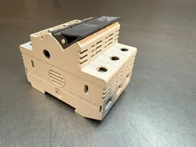 Allen-Bradley 1492-FB3C30 Fuse Holder Class 30A 600V Cl CC (9.3.4)