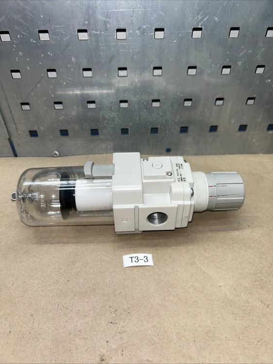 New | in-Stock SMC AW40-04-B Air Pressure Regulators | J&J Industrial Supply #526336