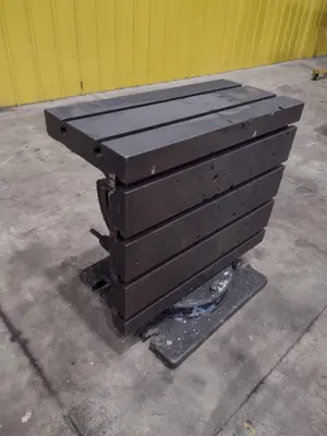 30" X 24" X 22" CARLTON T-SLOTTED UNIVERSAL ADJUSTABLE DRILL BOX TABLE:: YOBRO #23823