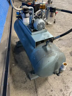 USED GAST 2565V3C