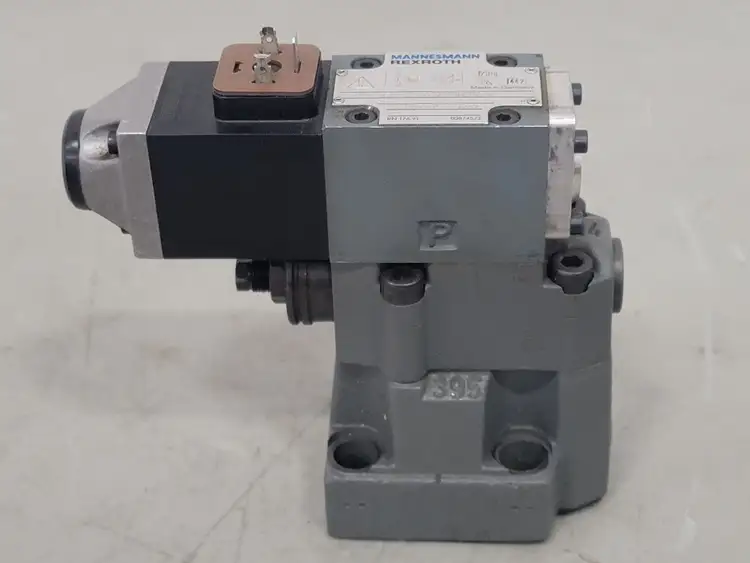 New | in-Stock REXROTH DBW 10 B2-52/200-6BG24NZ55L/12 Valves/Fittings British Columbia CA | Lenmark #258868