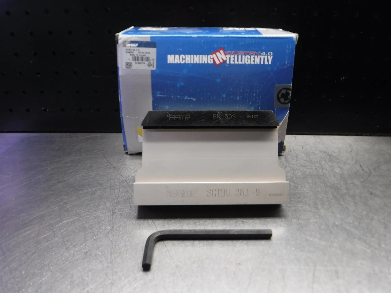 Iscar Self-Grip Tool Block For Parting & Grooving Blades SGTBU 38.1-9 (LOC3475)