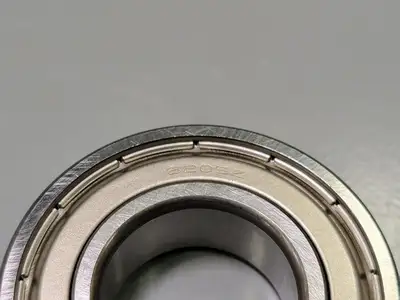 Single Row Deep Groove Radial Ball Bearing No. 6205Z