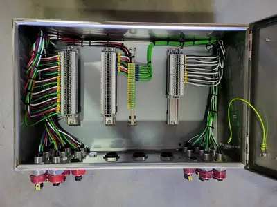 Type 1, 12, 4X Electrical Enclosure, 25in. x 20in. x 10in.