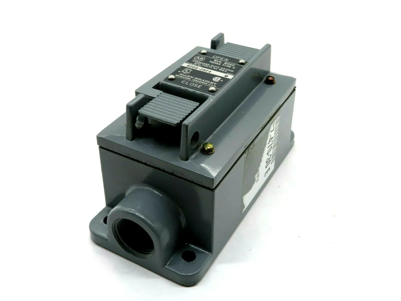 NEW ALLEN BRADLEY 800S-2SF4 STANDARD DUTY STATION TYPE 4 800S2SF4