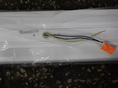 All-pro Flourescent Light Fixture