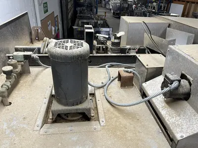 USED 2003 HOBART HBA2G