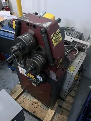 USED 1998 TAURING ALFA40H1
