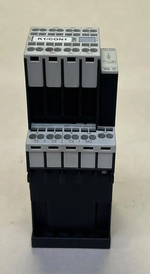 USED SIEMENS 3ZX1012-0RH11-1AA1