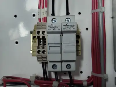 Used EATON SVX025A1-5A4N1 Switchgears British Columbia CA | Lenmark #240329