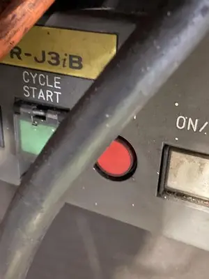 Used 2005 FANUC ARCMATE 120IB Robots Michigan US | RAB Industries, Inc. #184294