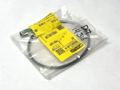 NEW PHOENIX CONTACT SAC-4P-M 8MS/0,3-PUR 8FS, 1682142