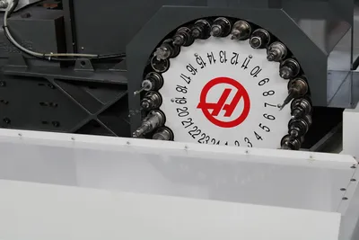 USED 2012 HAAS VF-8/40