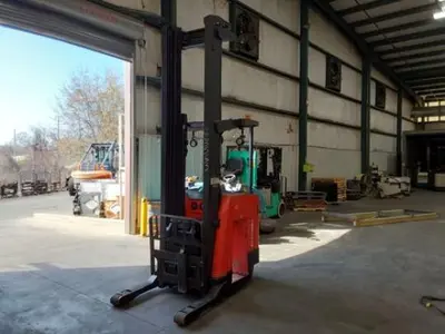 USED 2018 RAYMOND 750 R45TT