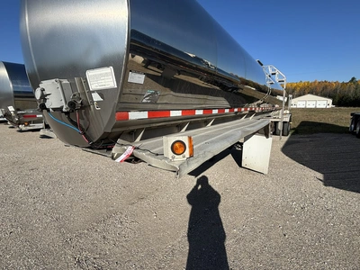 Used 2016 WALKER MILK TANKER TRAILER Liquid Supply Trailers Michigan US | Miedema Asset Management Group #1709447