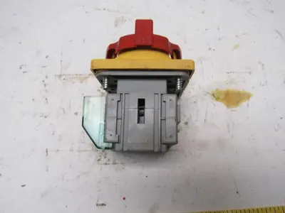 Siremens 3LD20 Disconnect Switch 3 Pole 690V 16A