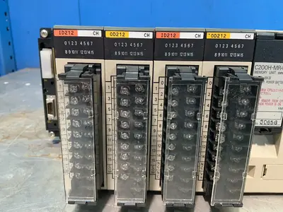 Used OMRON CPU01 Programmable Logic Controllers Ohio US | HGR 24 #1345388
