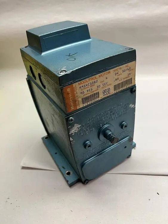 Used HONEYWELL M954C1082 Motors (misc) | Surplus Asset Holdings #1205448