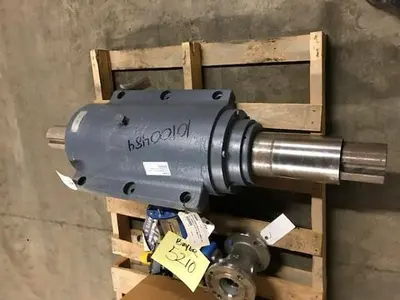 Beloit 30 inch DD4000 Refiner Quill (NEW or Rebuilt))
