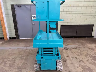 Used 2012 USED AIRMAN ENCL040 Scissor Lifters Minnesota US | Birnstengel Equipment #1554084