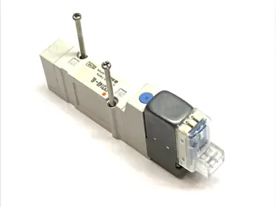USED SMC 5-PORT SOLENOID VALVE SINGLE COIL BASE MOUNTED DC
