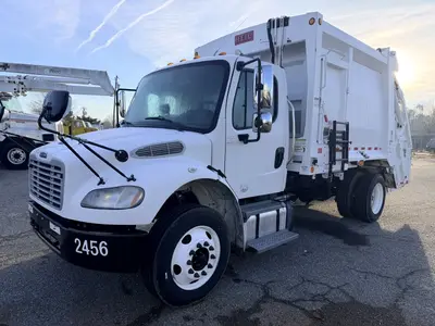 Used 2015 FREIGHTLINER BUSINESS CLASS M2 106 Reefer Trucks North Carolina US | Levan Equipment #1545584