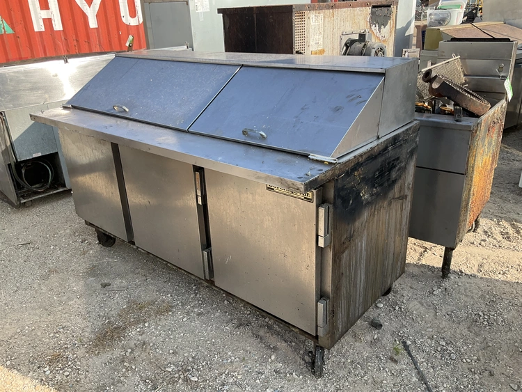 Used _UNKNOWN_ _UNKNOWN_ Food Prep Tables Michigan US | Miedema Asset Management Group #1322187