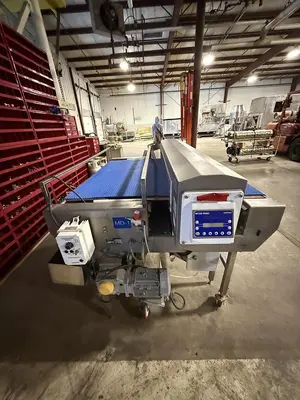 SAFE LINE METAL DETECTOR