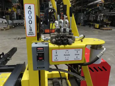 PWI 4K72R Mobile Frame Chassis Rotator RV Trailer Hydraulic 230/480V 3Ph 4000lbs