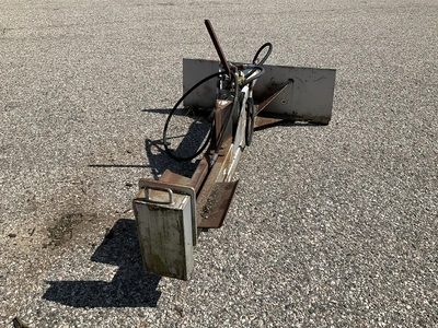 Used WALLENSTEIN WX470- WOOD SPLITTER QUICK ATTACH Skid Steer Log Splitters Michigan US | Miedema Asset Management Group #1411103