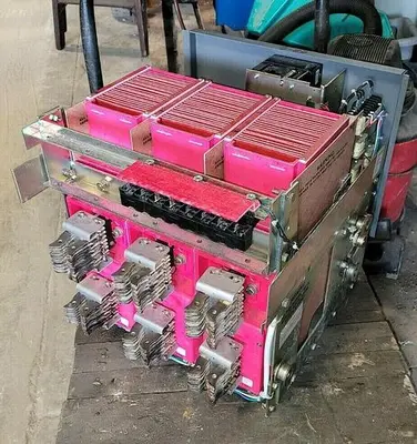 USED SQUARE D DS-416