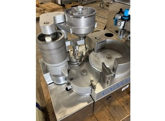 Used CAPSUGEL CAPSUGEL CFS1000 CAPSULE FILLER Capsule Fillers New York US | Michael Benalt Inc #1274159