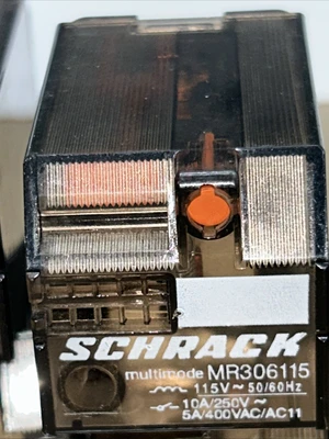 USED SCHRACK MR306115