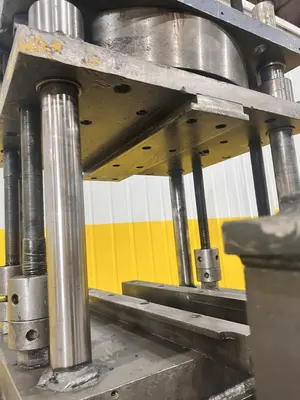7 TON AIRAM PNEUMATIC AIR CUT OFF PRESS: STOCK #21100