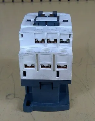 Schneider Electric CAD 32 - CAD32F7 Control Relay 4H